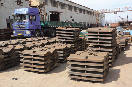 生產(chǎn)現(xiàn)場(chǎng)襯板